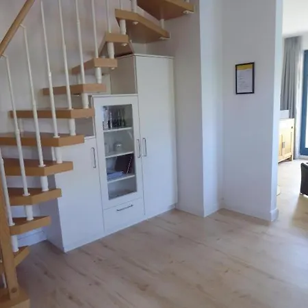 Reetdachhaus In Der Puddeminer Wiek Casa vacanze *